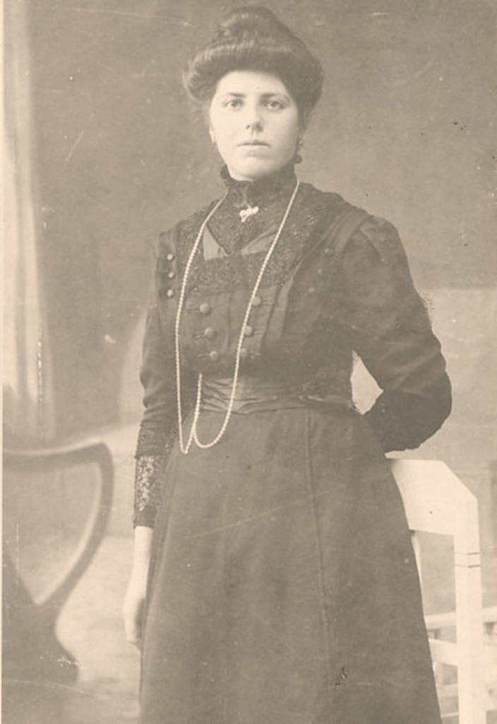 Petronella Janssen-te Baerts (in her early 20's